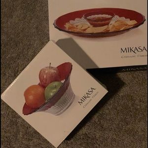 Mikasa Crimson Dawn Hostess Platter & Bowl Set